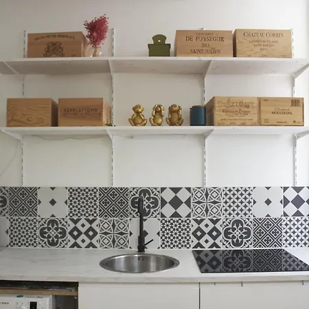 Practical And Cosy Nest In A Good Location Appartamento Parigi